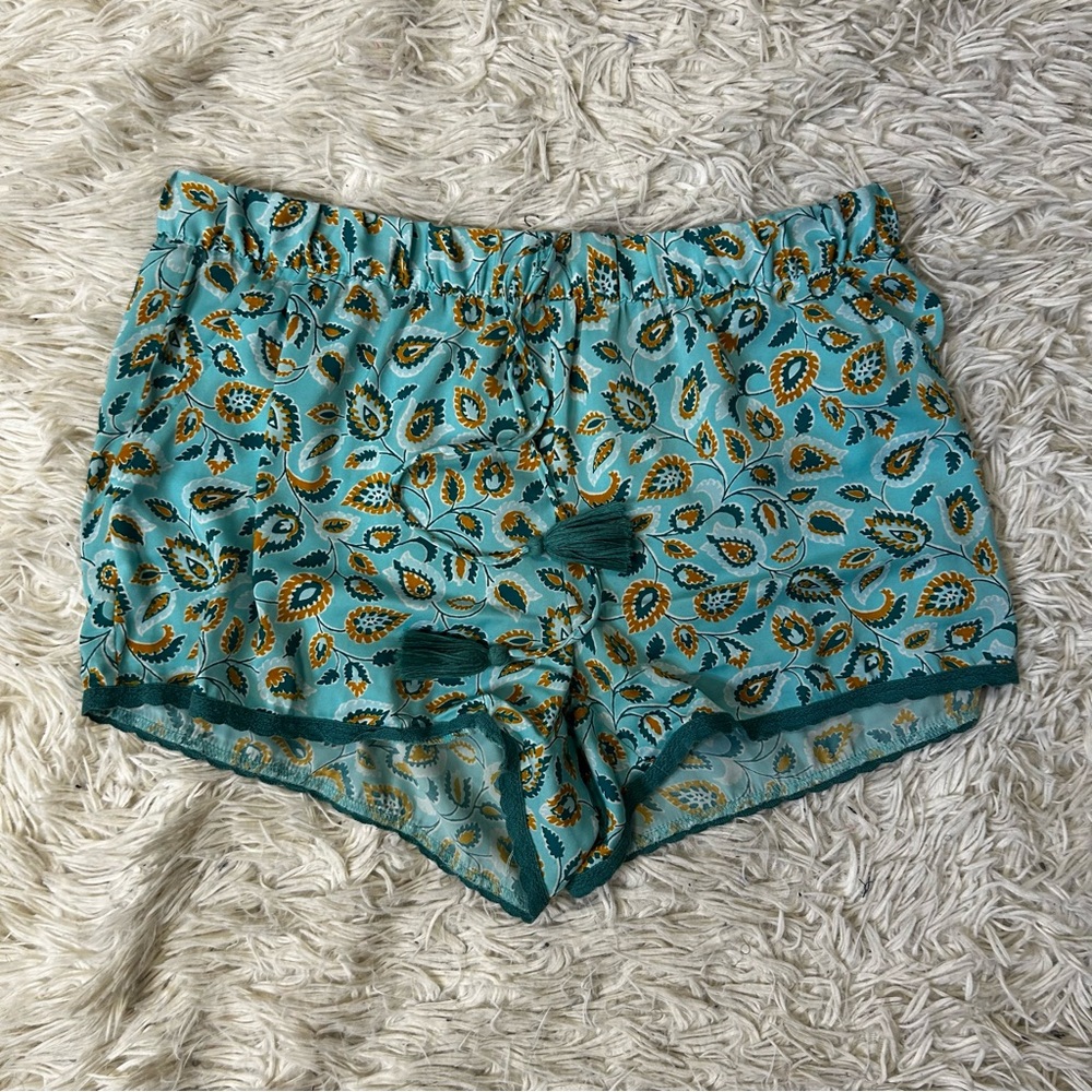◾️Aerie Lounge Sleepwear Paisley Shorts With Tassle
